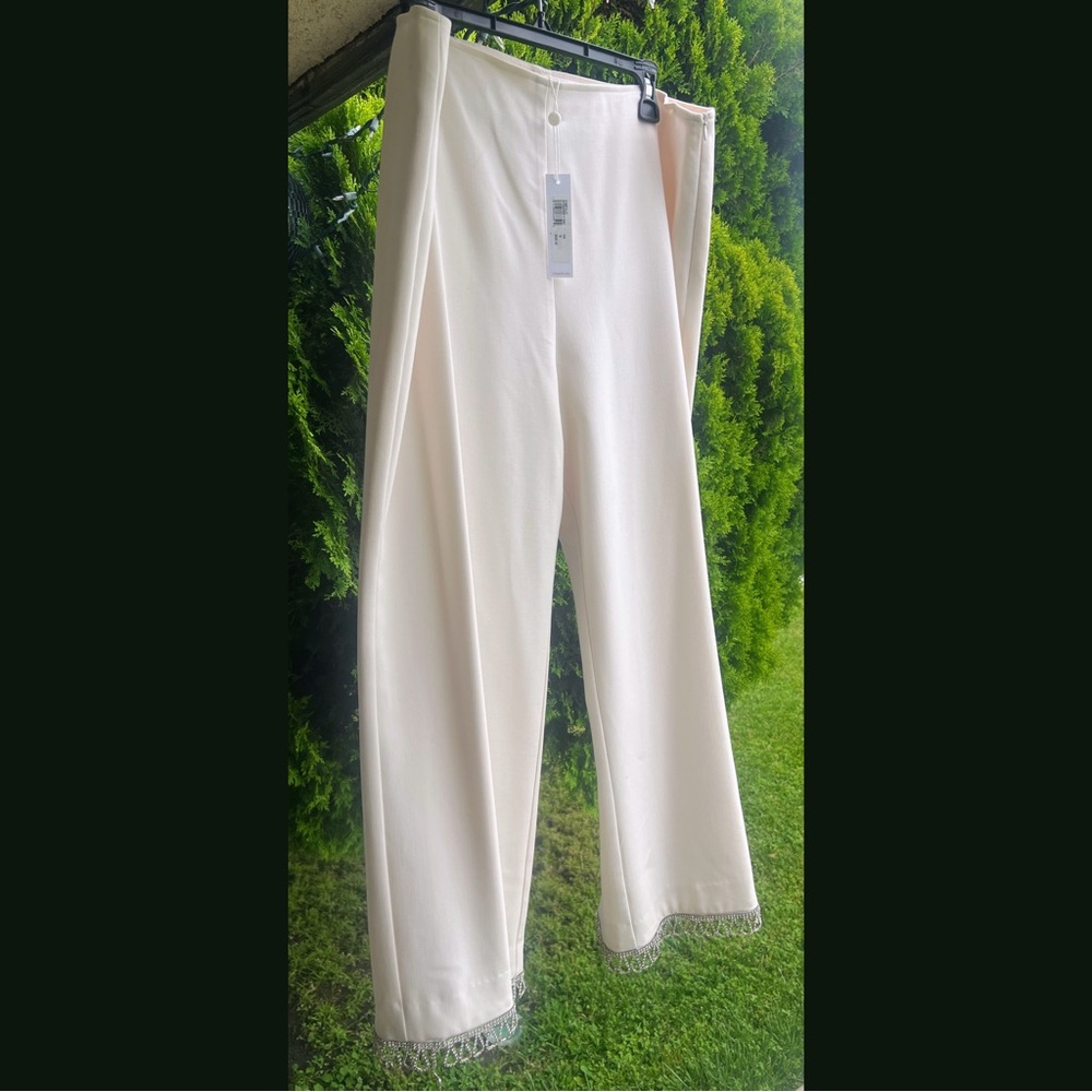 NWT Trina Turk Extravagant WHITE Capri Pant Clear Rhinestone Hemmed Size 16